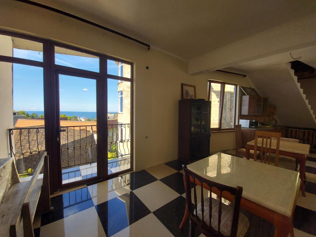 Гостевой Дом София 400 М До Моря Gagra Exteriér fotografie