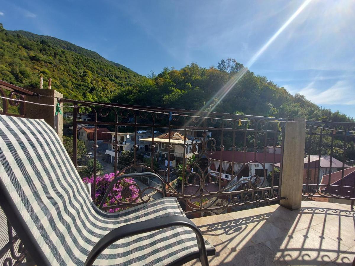 Гостевой Дом София 400 М До Моря Gagra Exteriér fotografie