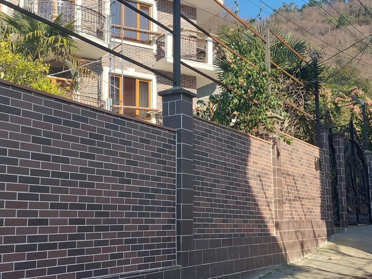 Гостевой Дом София 400 М До Моря Gagra Exteriér fotografie