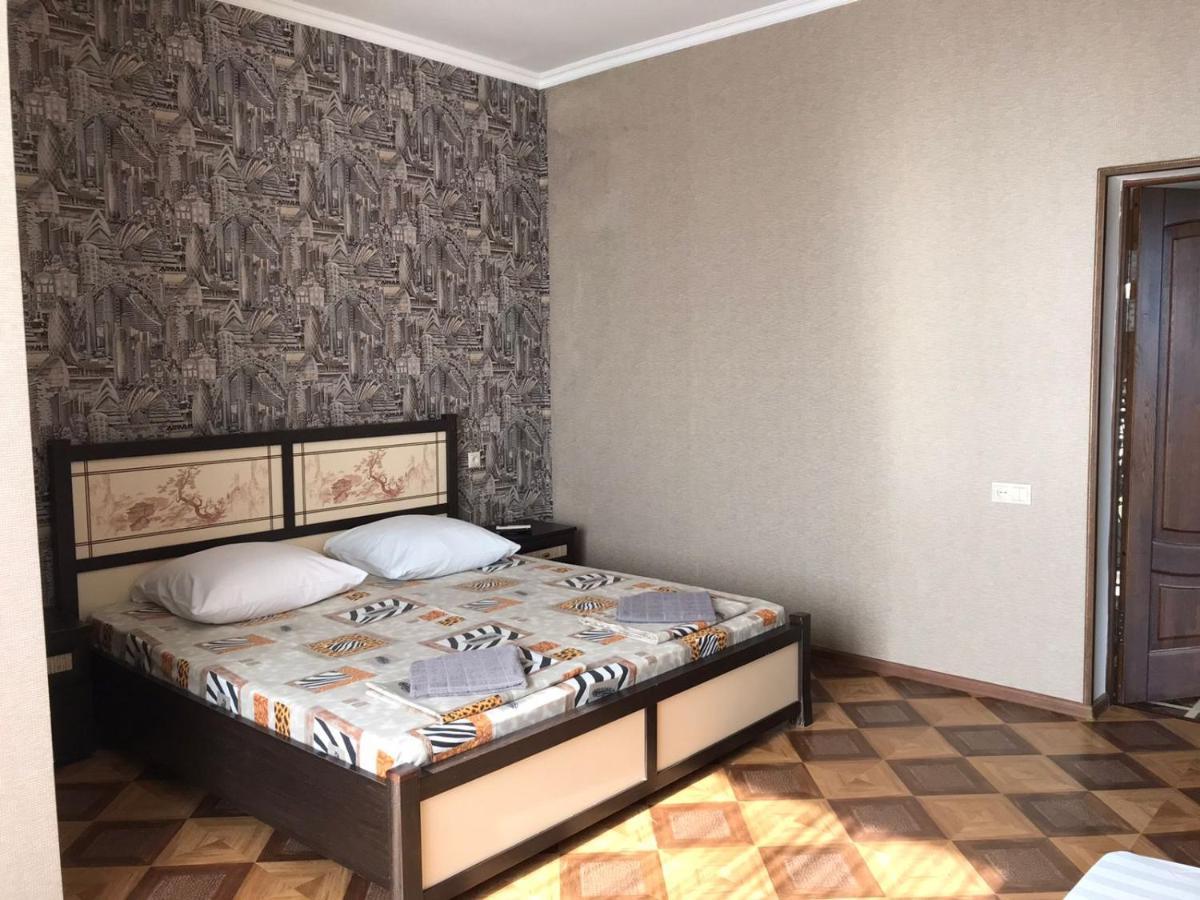 Гостевой Дом София 400 М До Моря Gagra Exteriér fotografie
